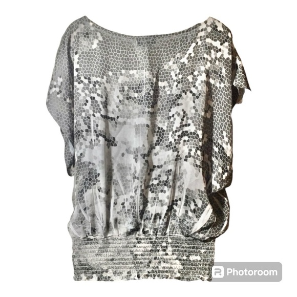 WET SEAL TOP - Picture 2 of 6